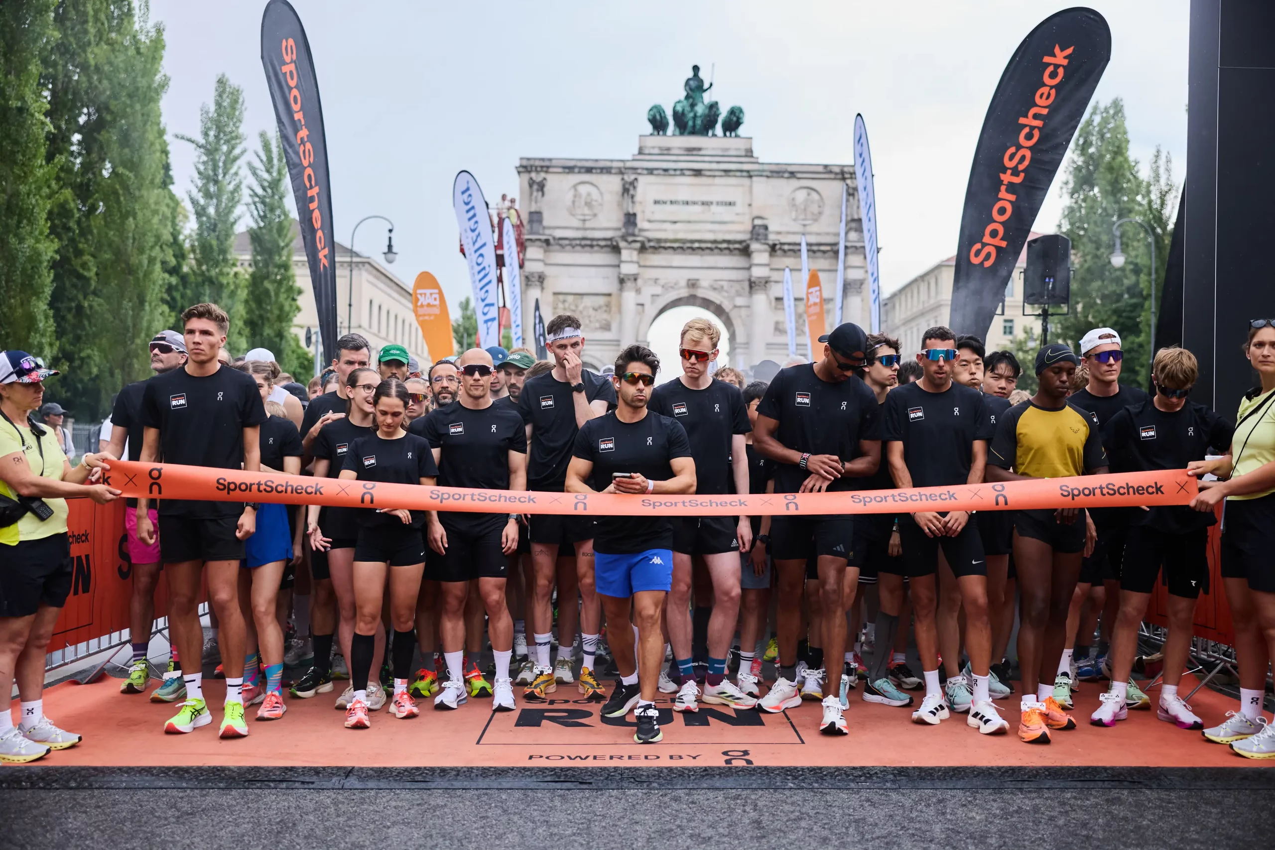 Startaufstellung beim SportSchecklauf in München - Foto von Oliver Farys